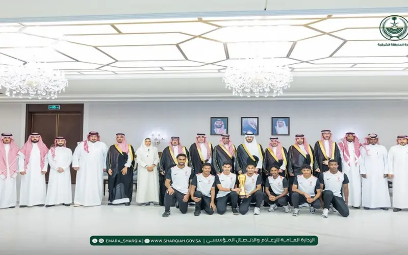 سمو نائب أمير الشرقية يهنئ نادي القادسية بمناسبة تحقيق كأس الدوري السعودي الممتاز تحت 18 عامًا